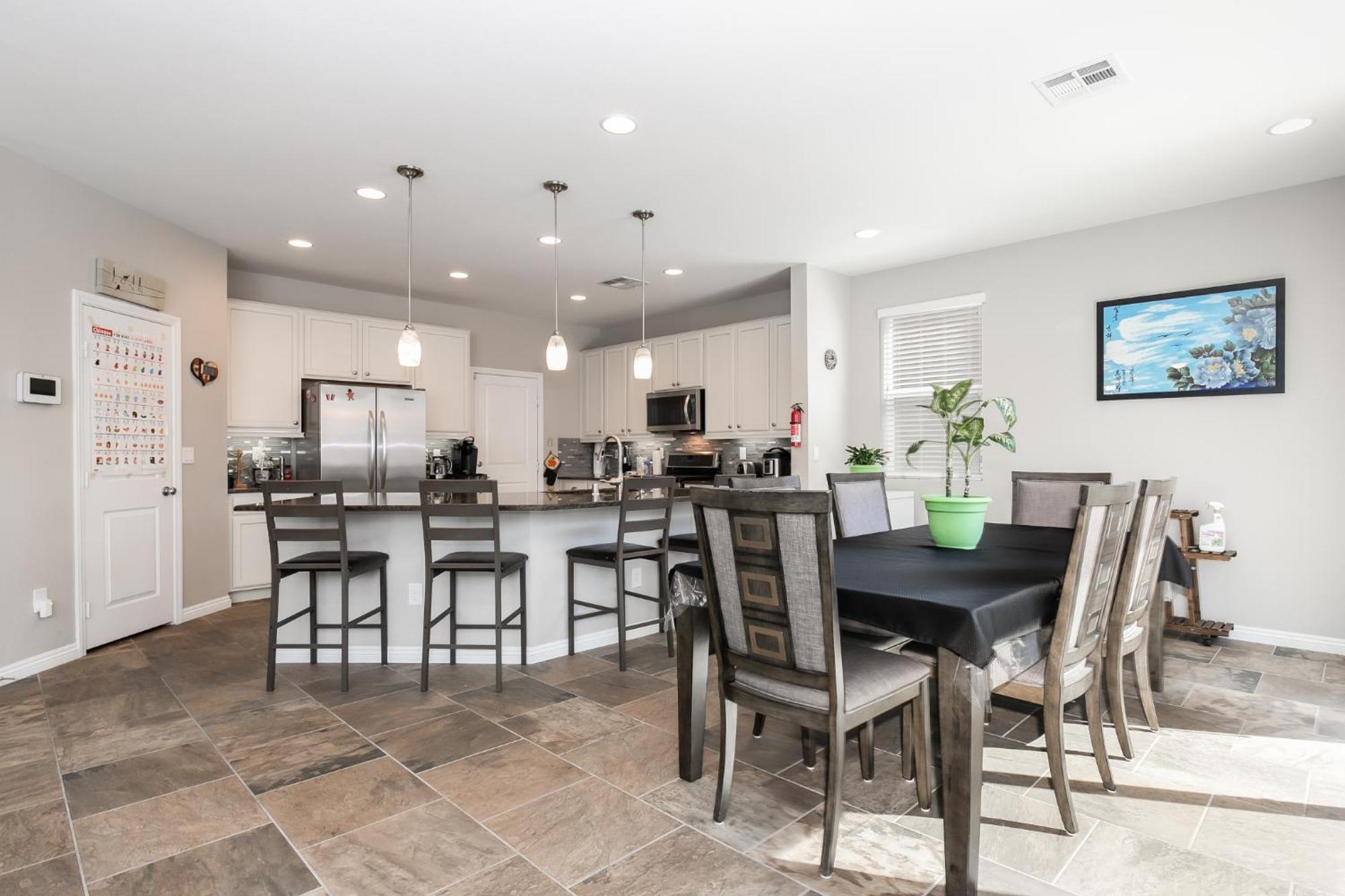 Sunny Vegas Oasis Escape Apartment Las Vegas Luaran gambar